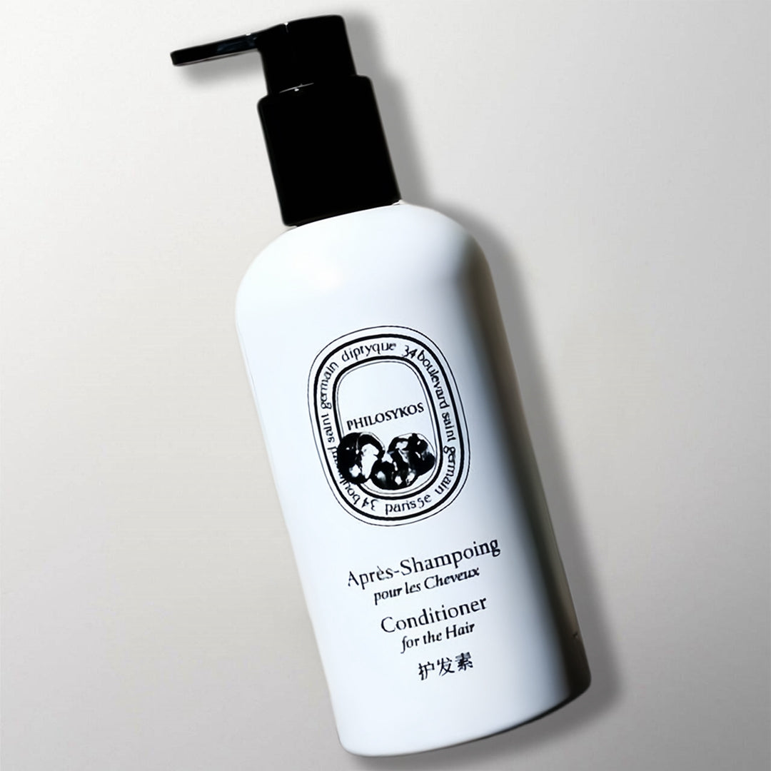 one bottle of DIPTYQUE PHILOSYKOS conditioner.